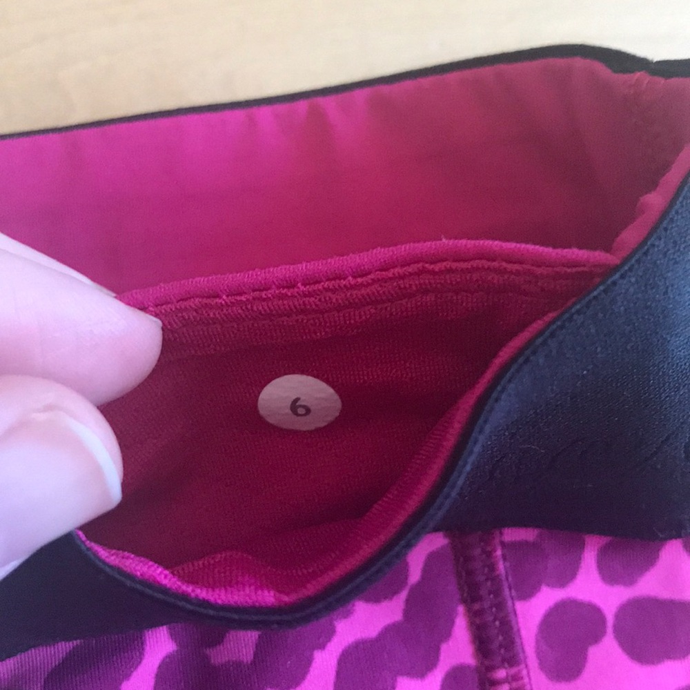 Lululemon What the Sport Shorts, size 6 - Picture 2 of 3